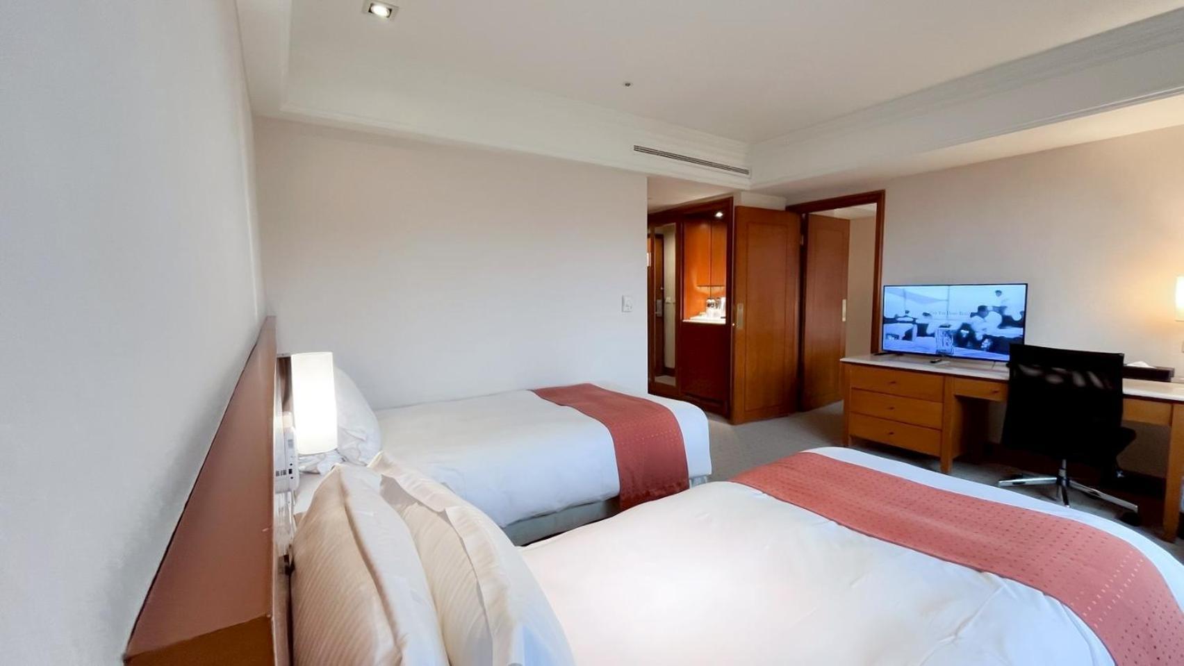 Hione Holiday Hotel Taipei Exterior foto
