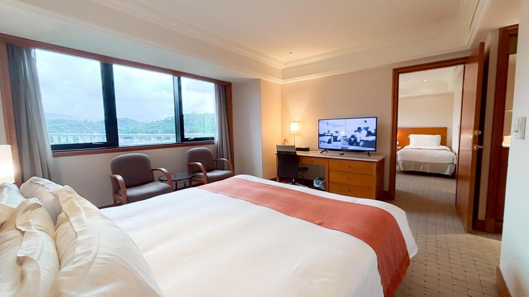Hione Holiday Hotel Taipei Exterior foto