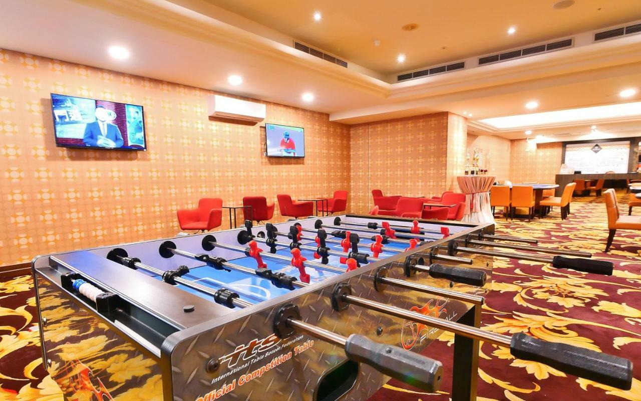 Hione Holiday Hotel Taipei Exterior foto