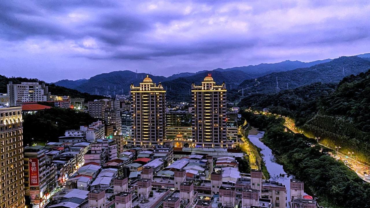 Hione Holiday Hotel Taipei Exterior foto